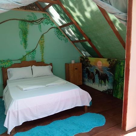 Pirate Drake Beach Hostel & Tour Company Drakes Bay 외부 사진