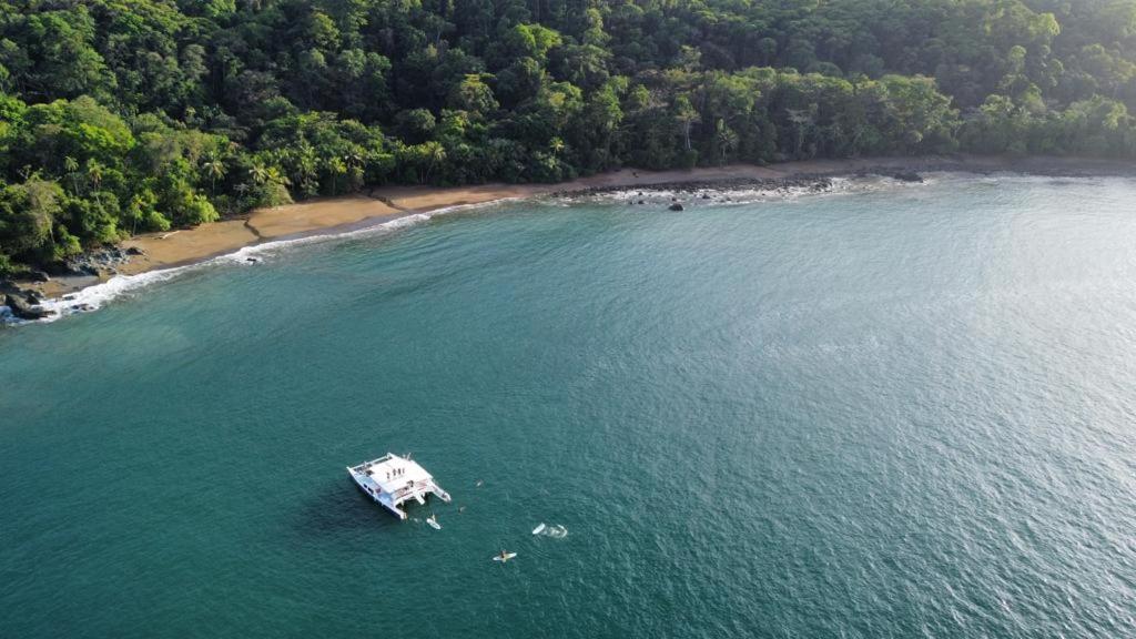 Pirate Drake Beach Hostel & Tour Company Drakes Bay 외부 사진